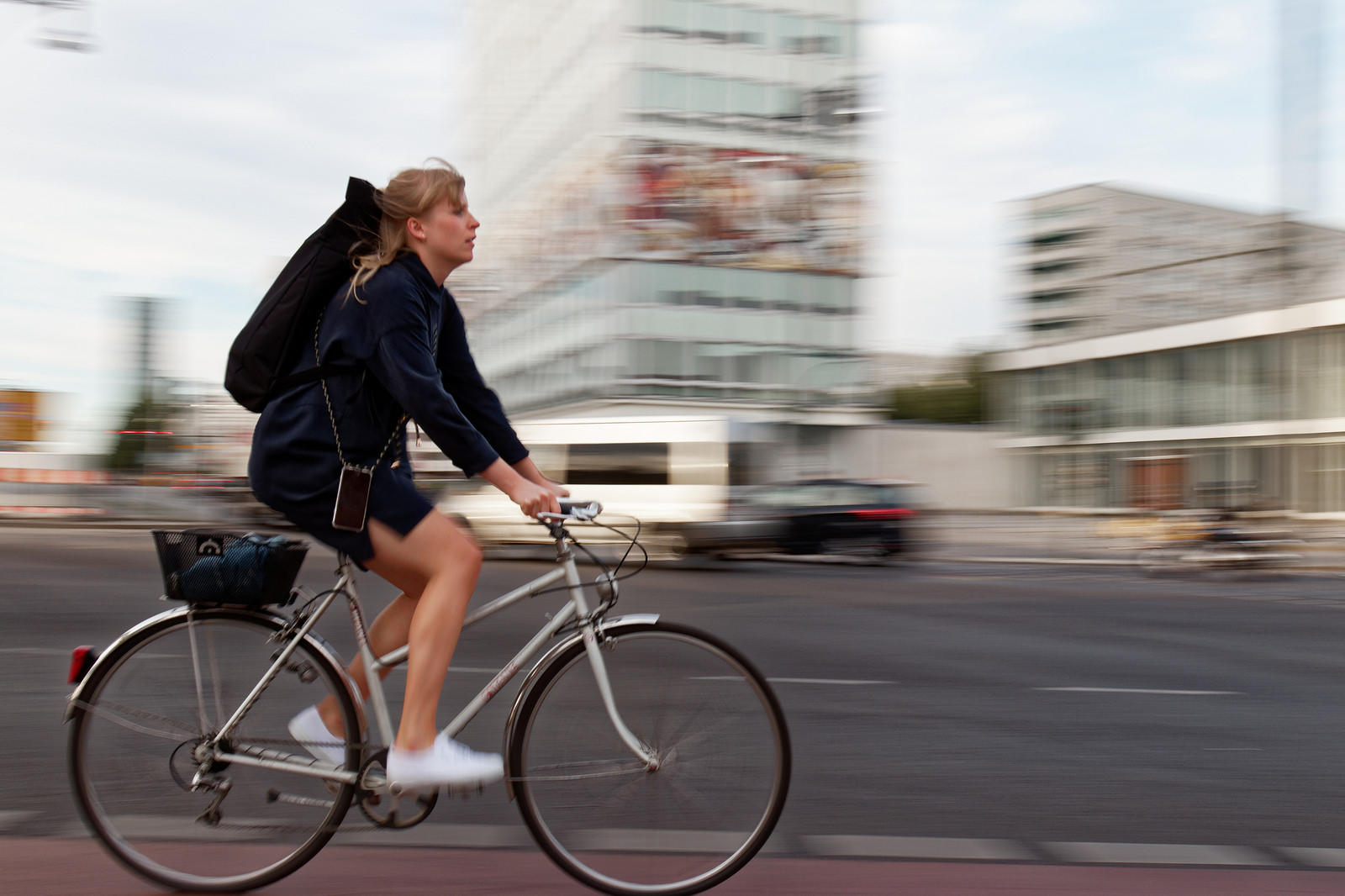 Bei den Kleinanzeigen findest Du sicherlich einen Französisch Lehrer ganz in Deiner Nähe.