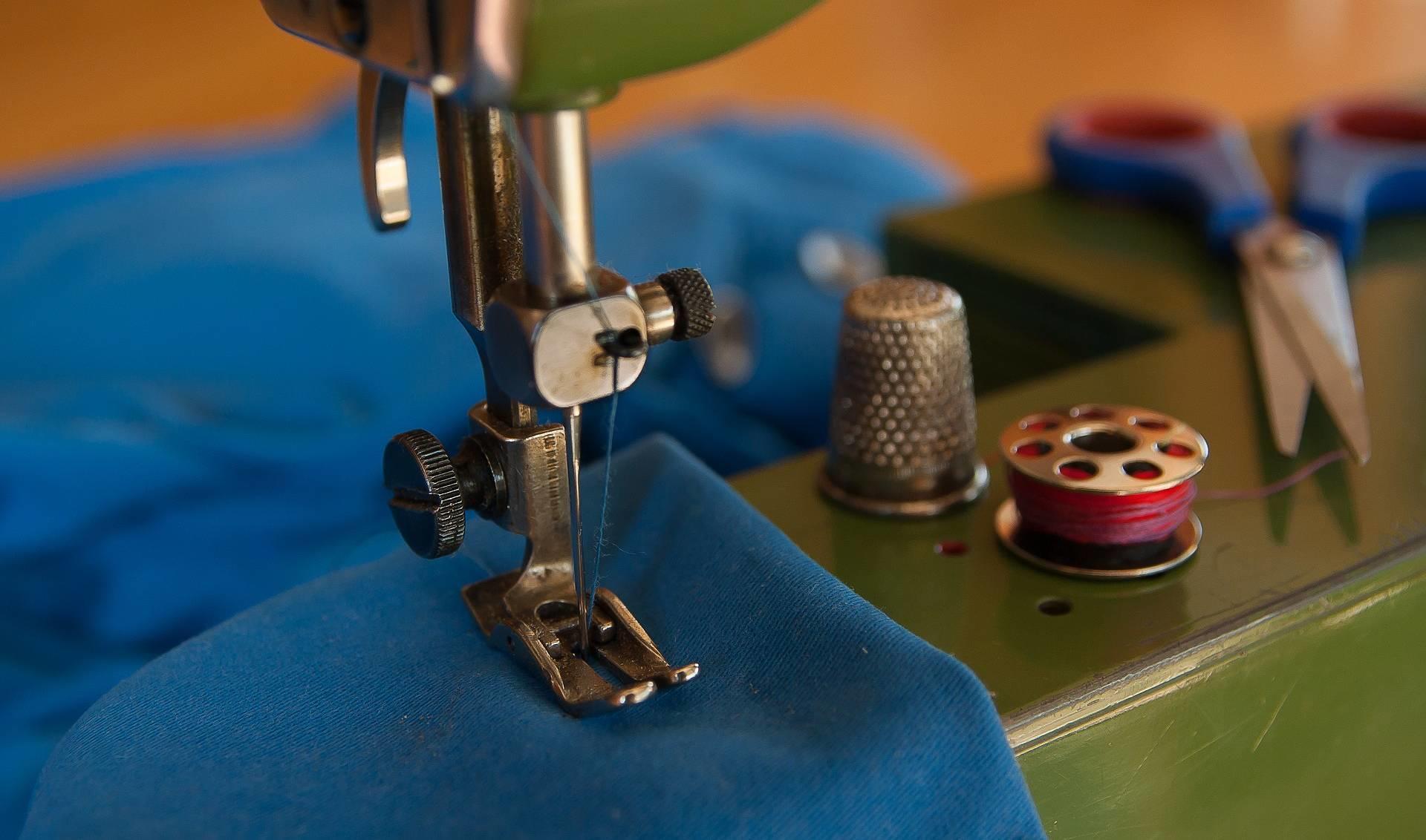 Wie lerne ich das Nähen mit der Nähmaschine? Superprof