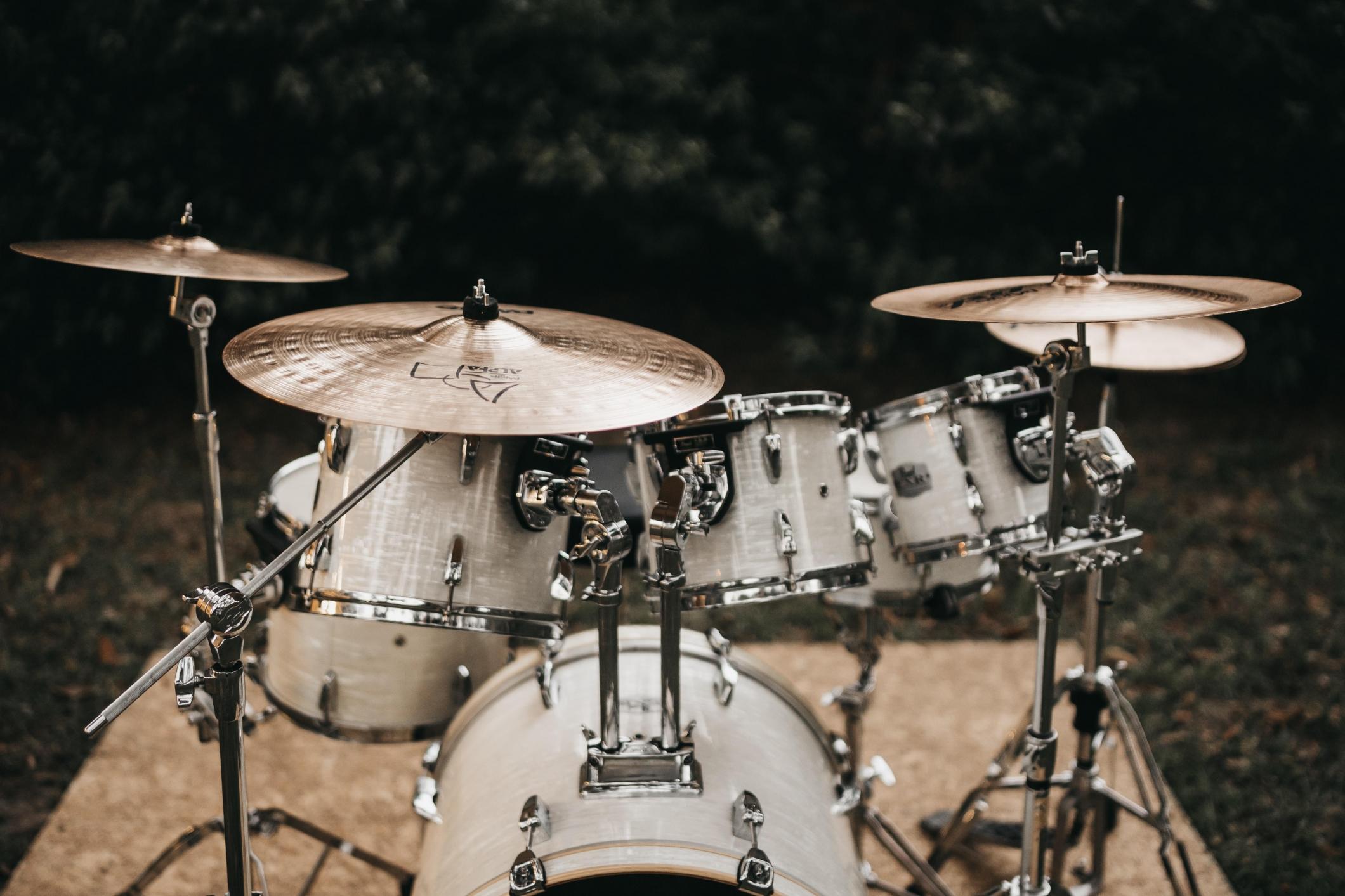 Drum Set Aufbau: Alles über den Aufbau eines Schlagzeug Sets
