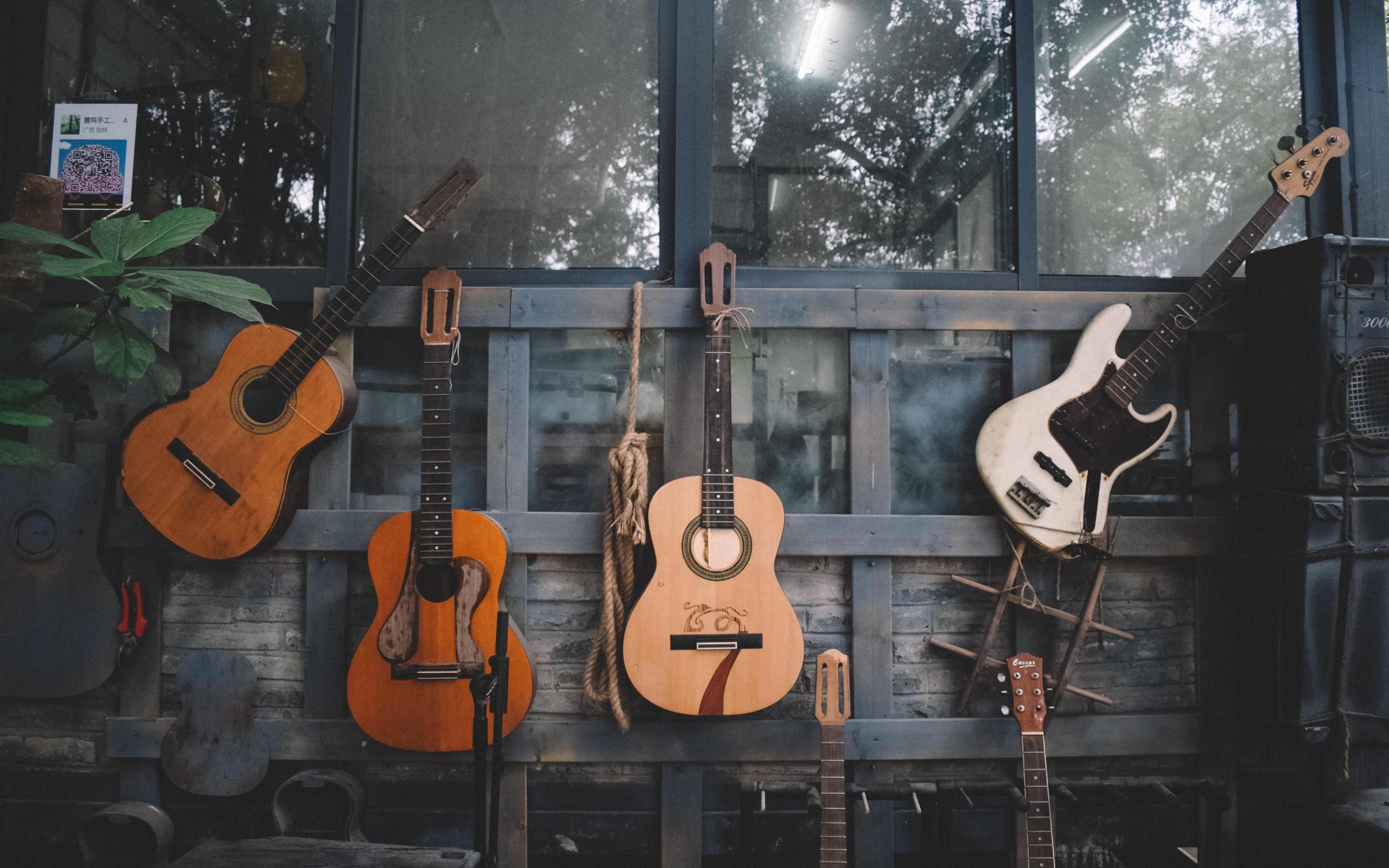 Die Geschichte der Gitarre Superprof